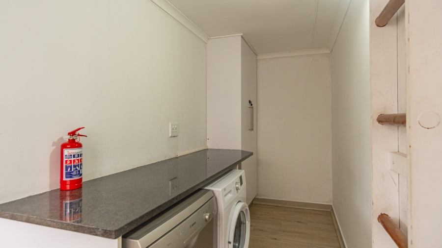 3 Bedroom Property for Sale in Parklands North Western Cape